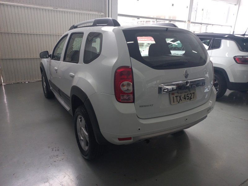 DUSTER 1.6 DYNAMIQUE 4X2 16V FLEX 4P MANUAL - 2013 - BENTO GONçALVES