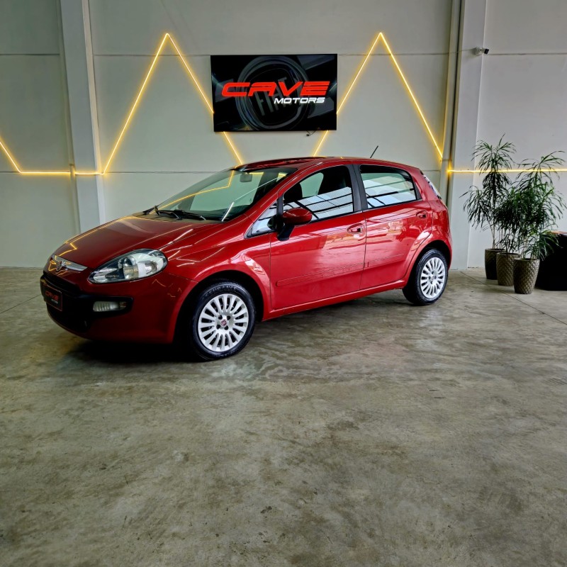 PUNTO 1.4 ATTRACTIVE 8V FLEX 4P MANUAL - 2014 - CAXIAS DO SUL