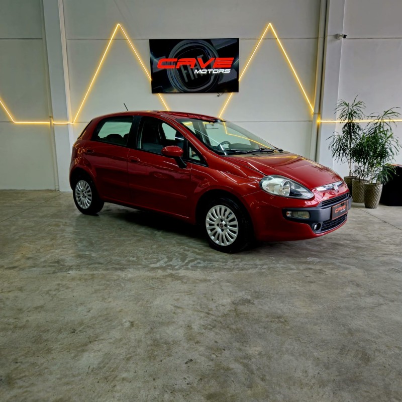 PUNTO 1.4 ATTRACTIVE 8V FLEX 4P MANUAL