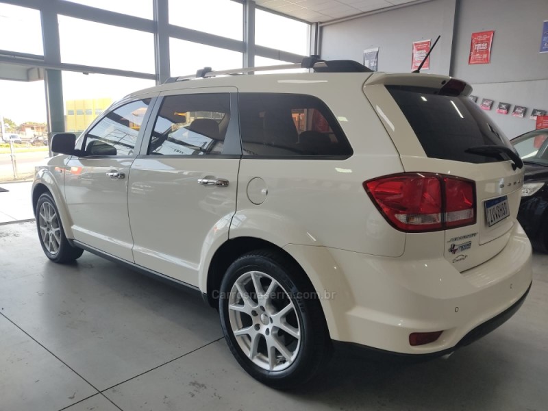 JOURNEY 3.6 RT V6 GASOLINA 4P AUTOMÁTICO - 2014 - TAQUARA