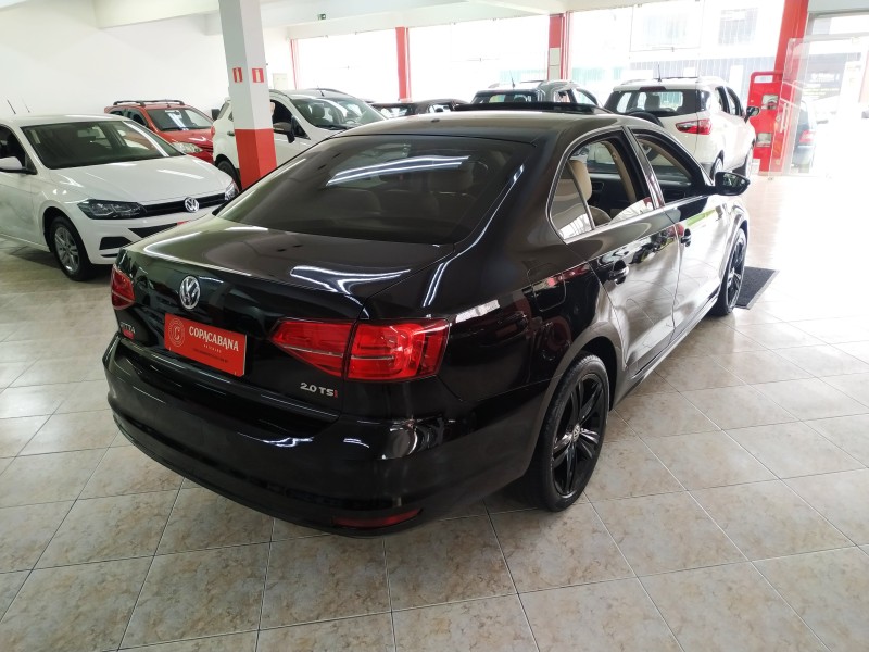 JETTA 2.0 TSI HIGHLINE 211CV GASOLINA 4P TIPTRONIC - 2017 - CAXIAS DO SUL