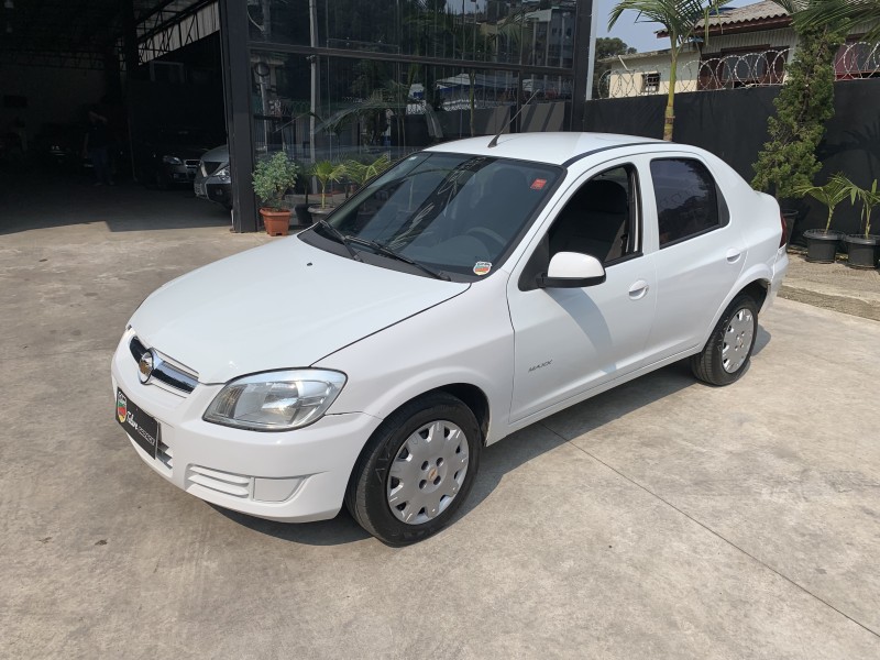 prisma 1.4 mpfi maxx 8v flex 4p manual 2009 caxias do sul