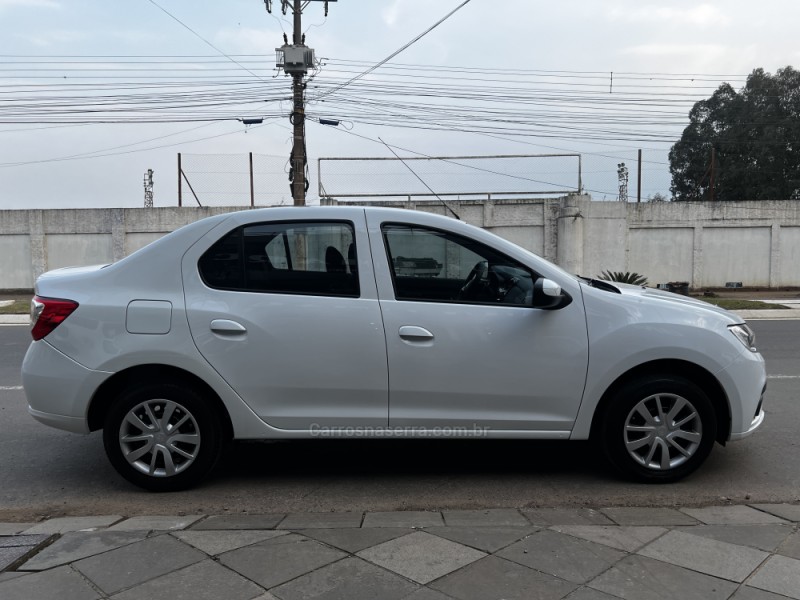 LOGAN 1.6 ZEN 16V FLEX 4P MANUAL - 2022 - GUAPORé