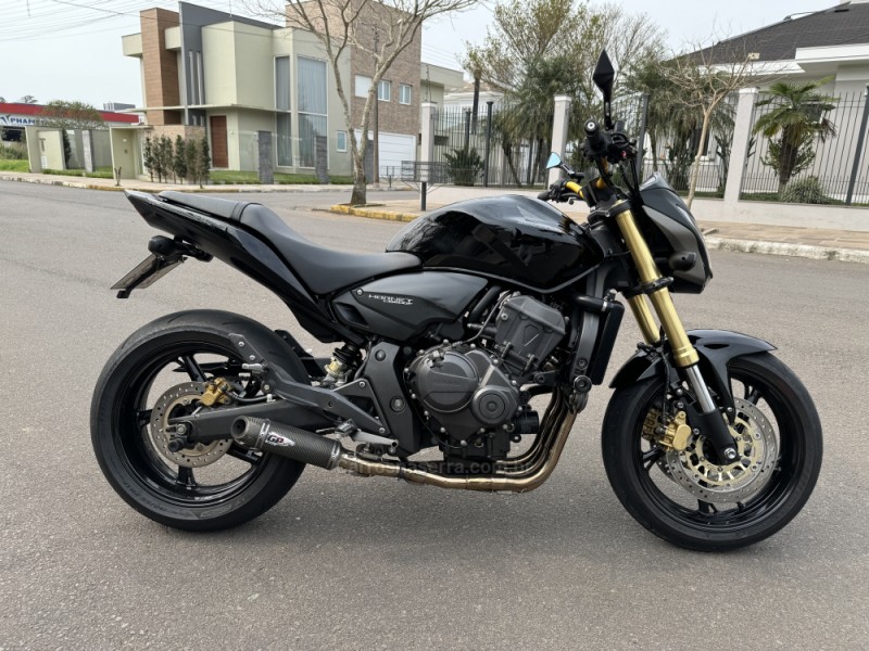 CB 600F HORNET - 2012 - BENTO GONçALVES