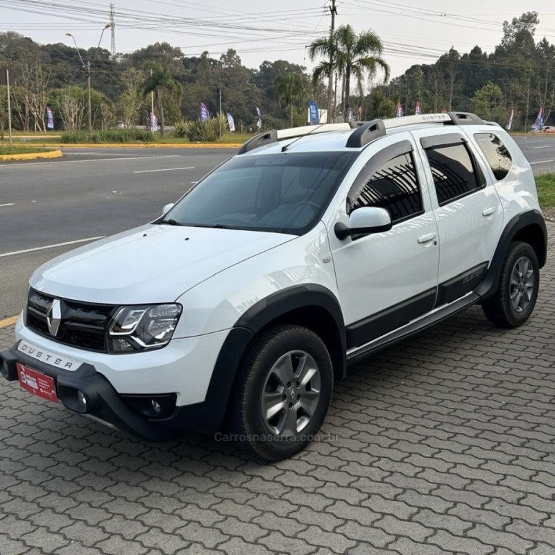 DUSTER 1.6 DYNAMIQUE 4X2 16V FLEX 4P AUTOMÁTICO