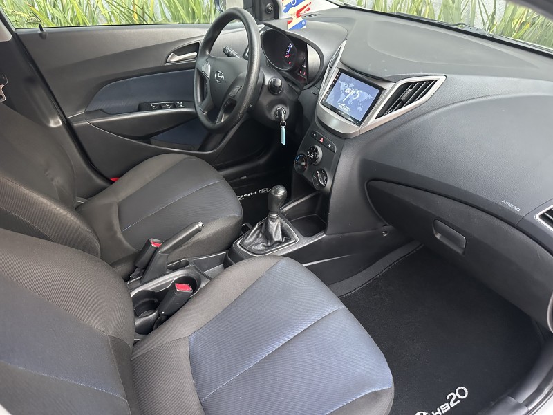 HB20S 1.6 COMFORT PLUS 16V FLEX 4P MANUAL - 2014 - CAXIAS DO SUL