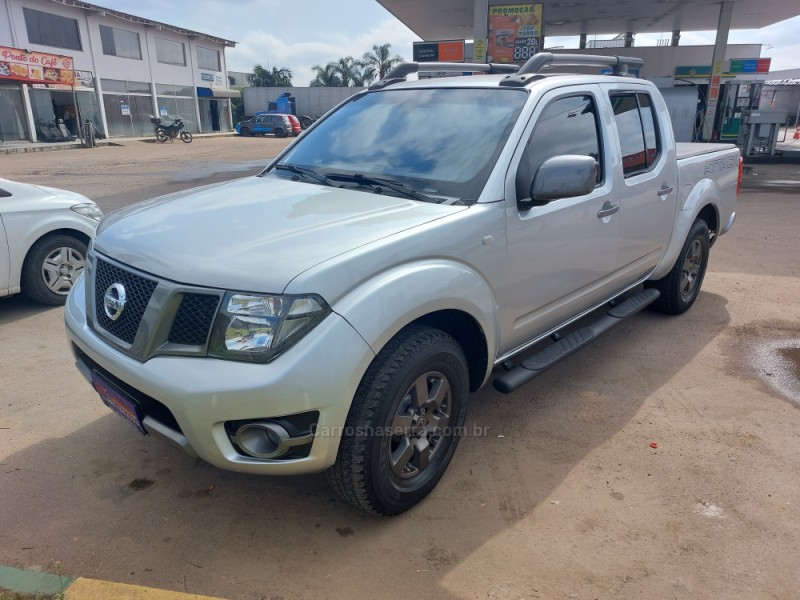 FRONTIER 2.5 SV ATTACK 4X4 CD TURBO ELETRONIC DIESEL 4P AUTOMÁTICO - 2015 - PORTãO