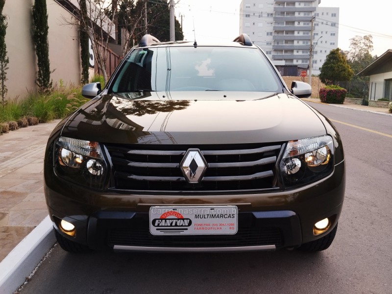 DUSTER 2.0 TECH ROAD 4X2 16V FLEX 4P AUTOMÁTICO - 2015 - FARROUPILHA