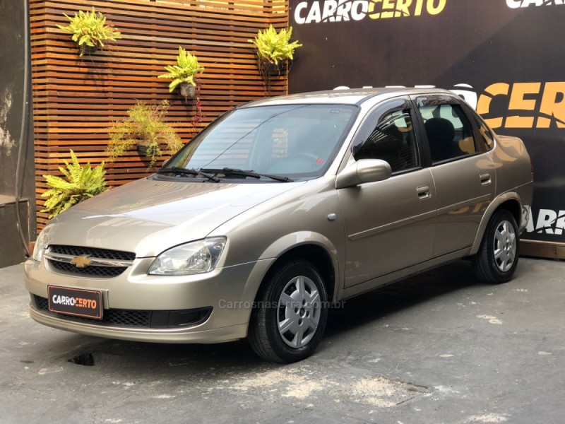 CLASSIC 1.0 MPFI LS 8V FLEX 4P MANUAL - 2013 - NOVO HAMBURGO