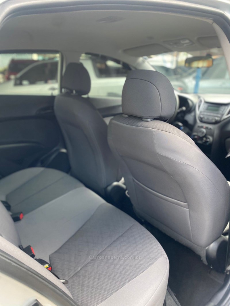 HB20S 1.0 COMFORT PLUS 12V FLEX 4P MANUAL - 2019 - CANELA