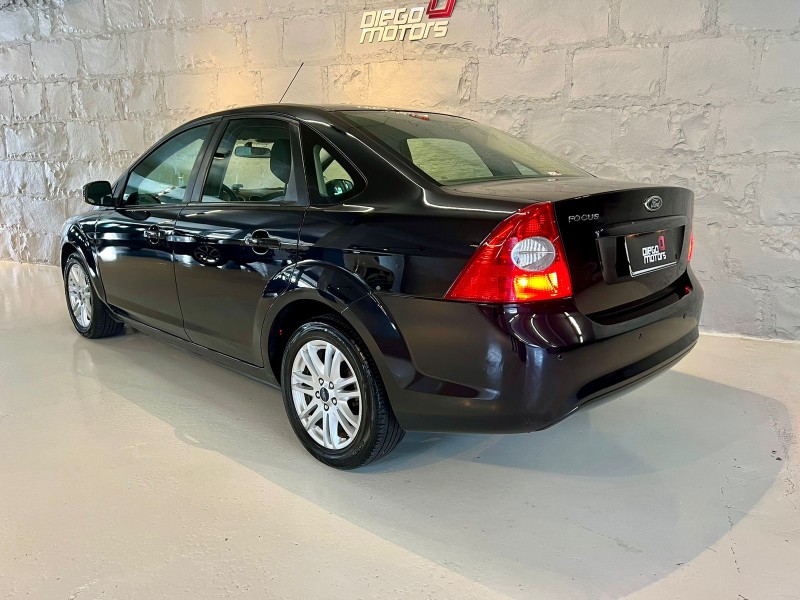 FOCUS 1.6 GLX SEDAN 8V GASOLINA 4P MANUAL - 2013 - CAXIAS DO SUL