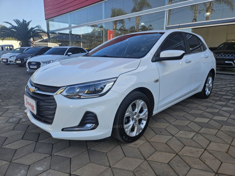 ONIX 1.0 PREMIER II 12V TURBO FLEX 4P AUTOMÁTICO - 2020 - BOM PRINCíPIO