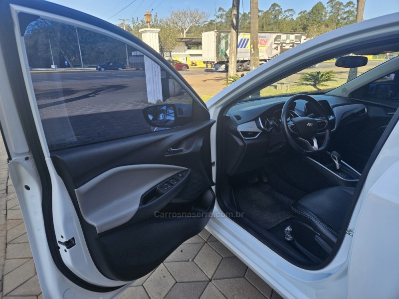 ONIX 1.0 PREMIER II 12V TURBO FLEX 4P AUTOMÁTICO - 2020 - BOM PRINCíPIO