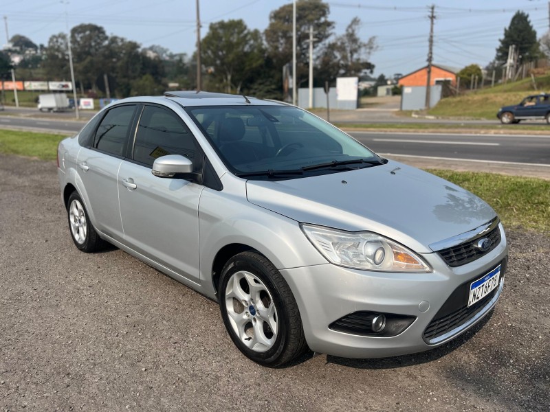 FOCUS 2.0 TITANIUM SEDAN 16V FLEX 4P AUTOMÁTICO - 2012 - FARROUPILHA