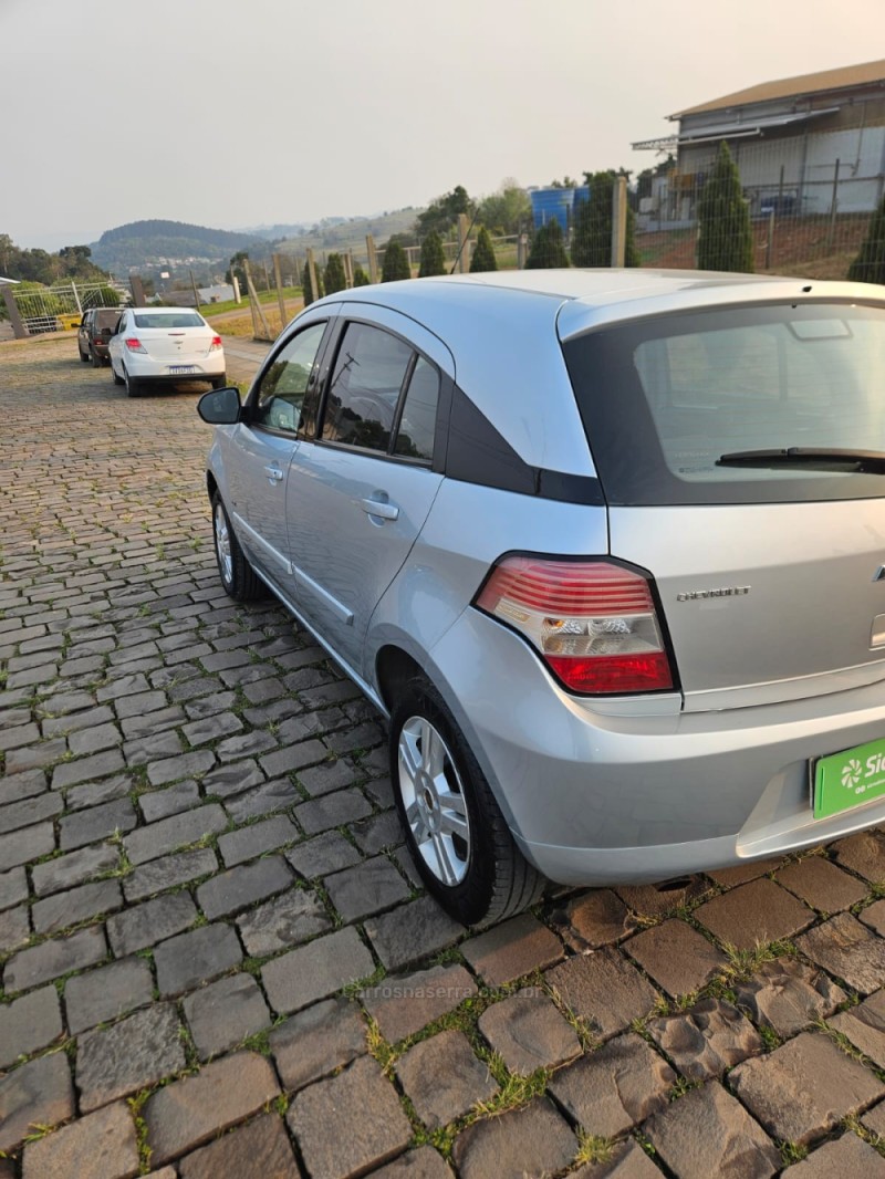 AGILE 1.4 MPFI LTZ 8V FLEX 4P MANUAL - 2012 - VERANóPOLIS