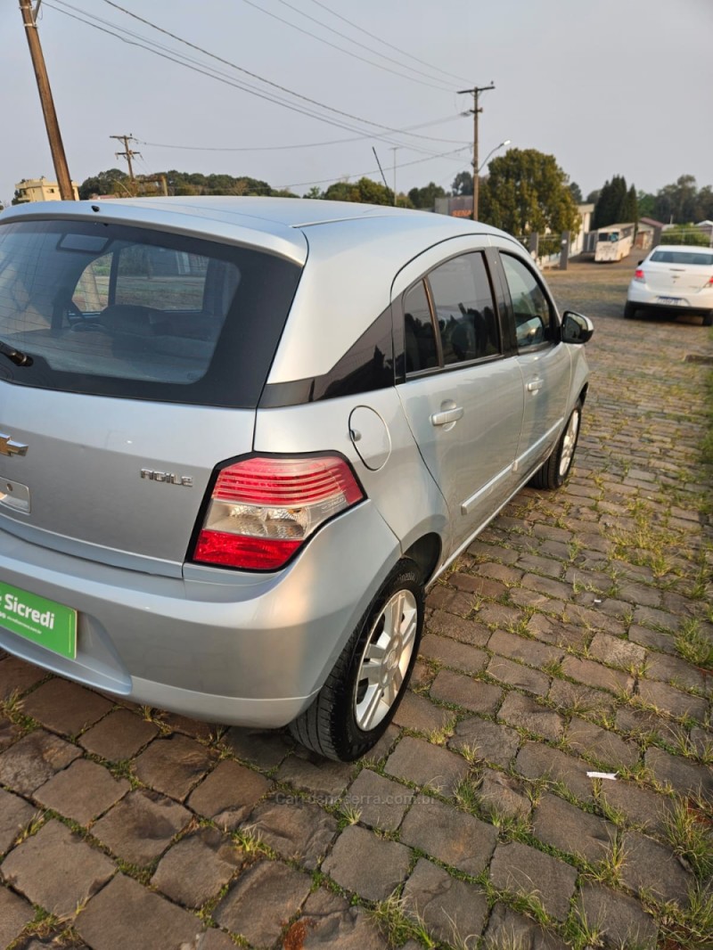 AGILE 1.4 MPFI LTZ 8V FLEX 4P MANUAL - 2012 - VERANóPOLIS