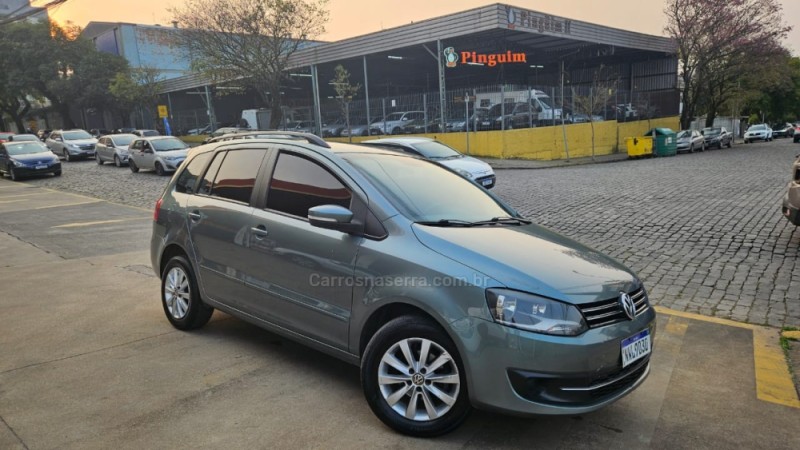 SPACEFOX 1.6 MI 8V FLEX 4P MANUAL - 2011 - CAXIAS DO SUL