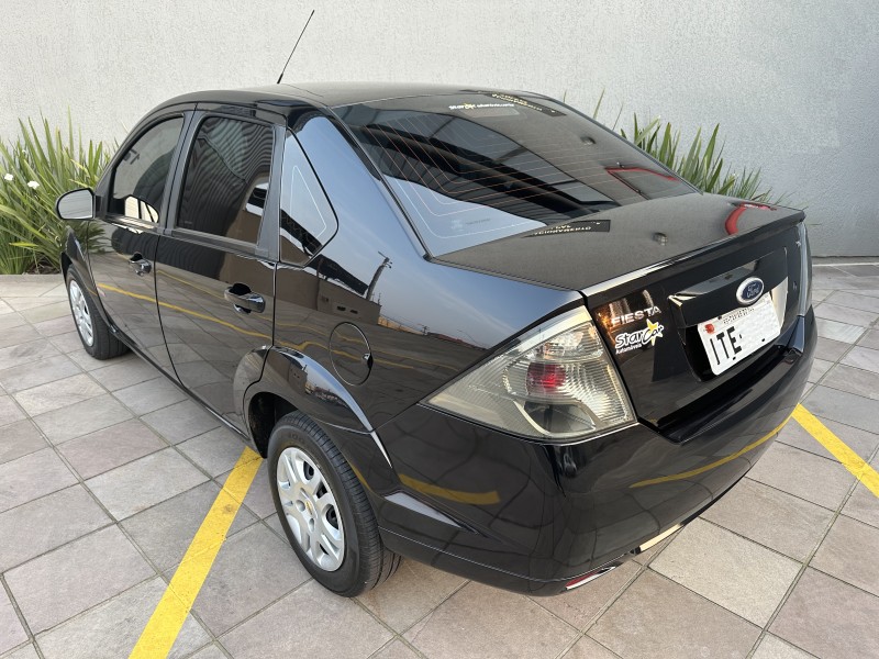 FIESTA 1.6 MPI CLASS SEDAN 8V FLEX 4P MANUAL - 2013 - CAXIAS DO SUL