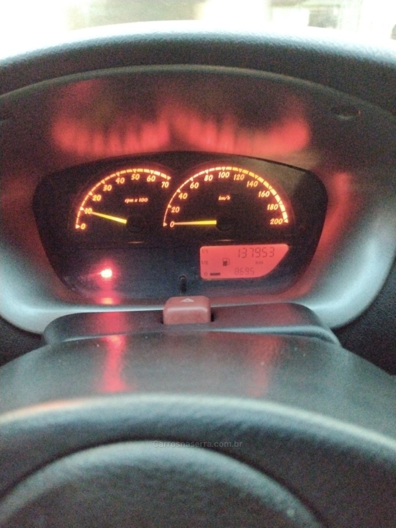 CELTA 1.0 MPFI VHC SUPER 8V GASOLINA 4P MANUAL - 2003 - CAXIAS DO SUL