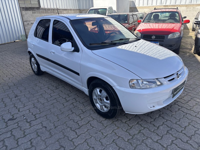 CELTA 1.0 MPFI VHC SUPER 8V GASOLINA 4P MANUAL - 2003 - CAXIAS DO SUL