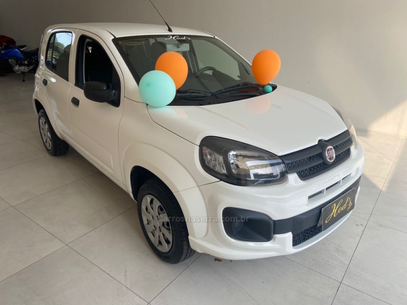 UNO 1.0 EVO ATTRACTIVE 8V FLEX 4P MANUAL - 2021 - CANELA