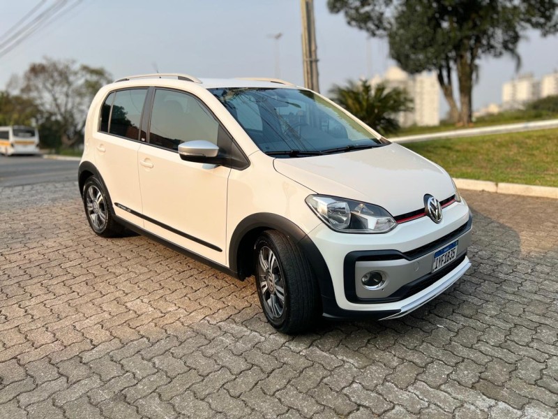 UP 1.0 TSI CROSS 12V FLEX 4P MANUAL - 2018 - BENTO GONçALVES