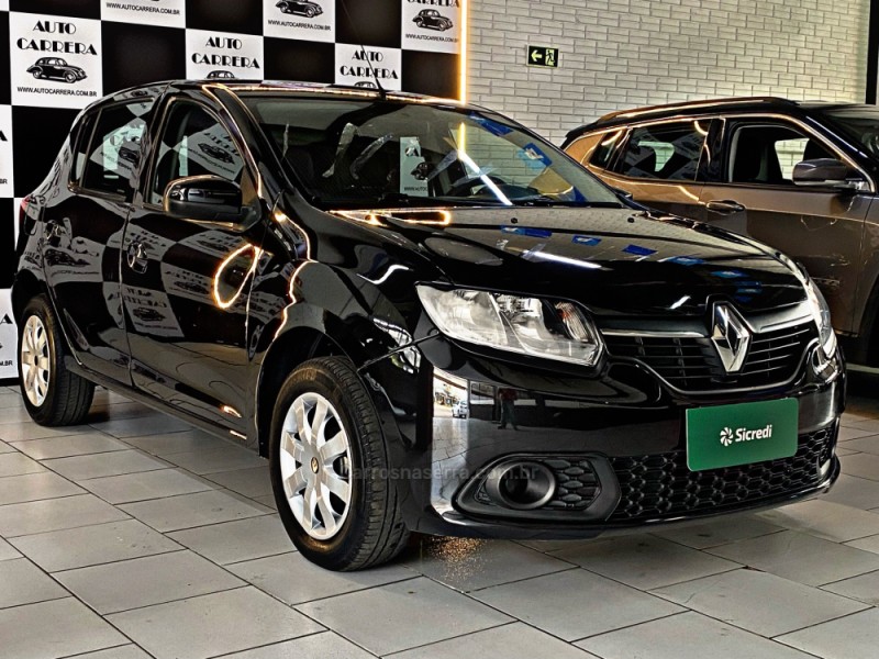 SANDERO 1.0 EXPRESSION 16V FLEX 4P MANUAL - 2016 - NOVO HAMBURGO