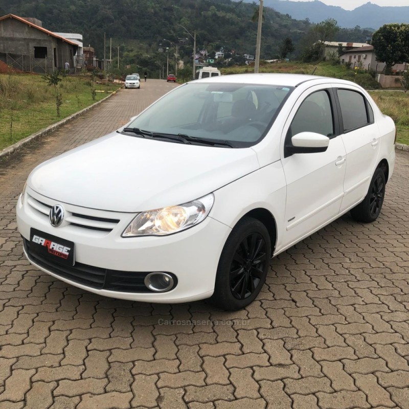 VOYAGE 1.0 MI 8V FLEX 4P MANUAL - 2012 - NOVA HARTZ