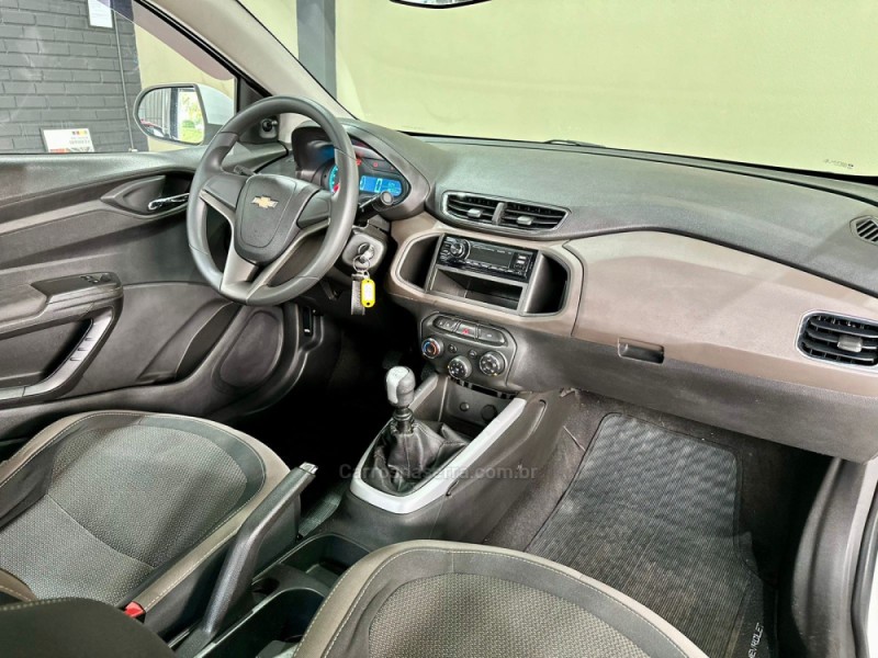 PRISMA 1.4 MPFI LT 8V FLEX 4P MANUAL - 2015 - CAXIAS DO SUL