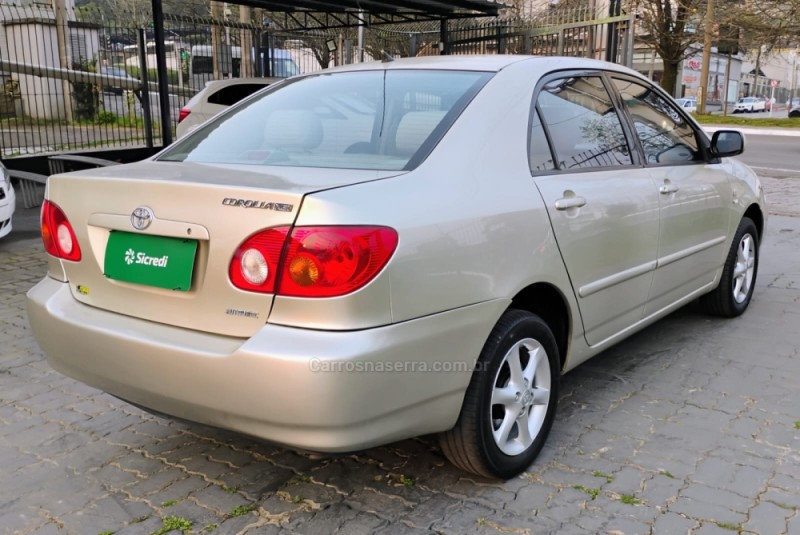 COROLLA 1.8 XEI 16V FLEX 4P AUTOMÁTICO - 2004 - CAXIAS DO SUL