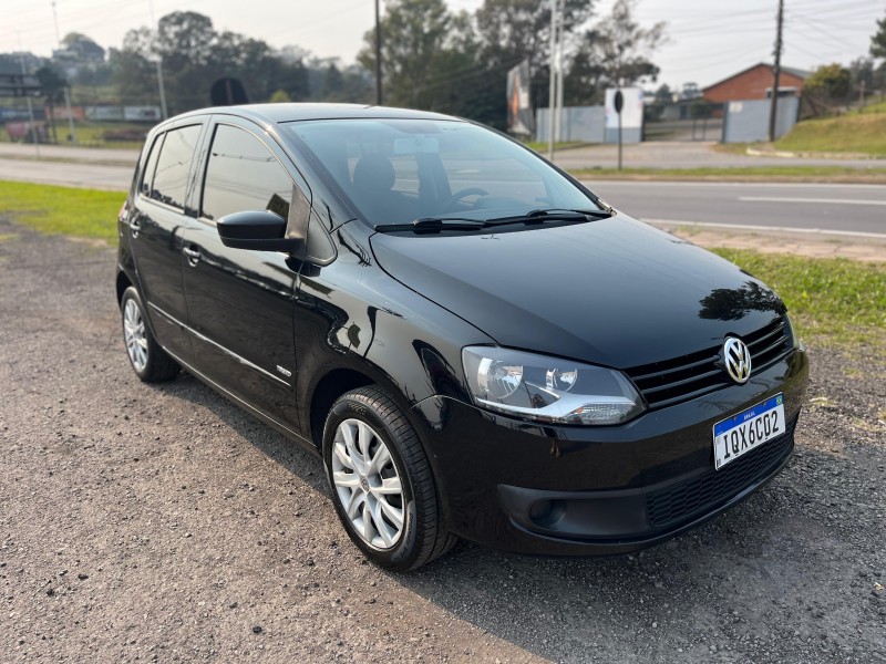 FOX 1.0 MI 8V FLEX 4P MANUAL - 2011 - FARROUPILHA