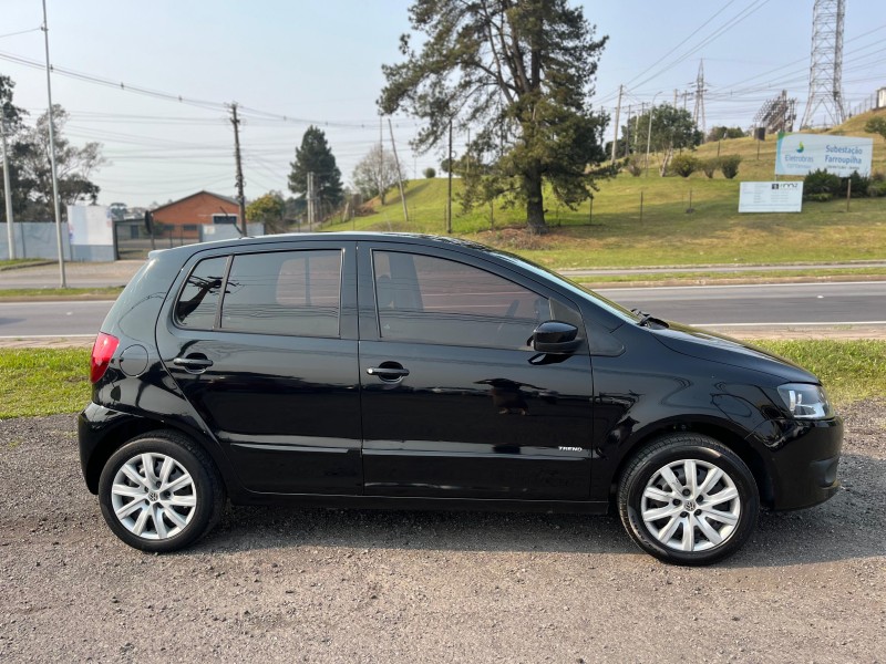 FOX 1.0 MI 8V FLEX 4P MANUAL - 2011 - FARROUPILHA