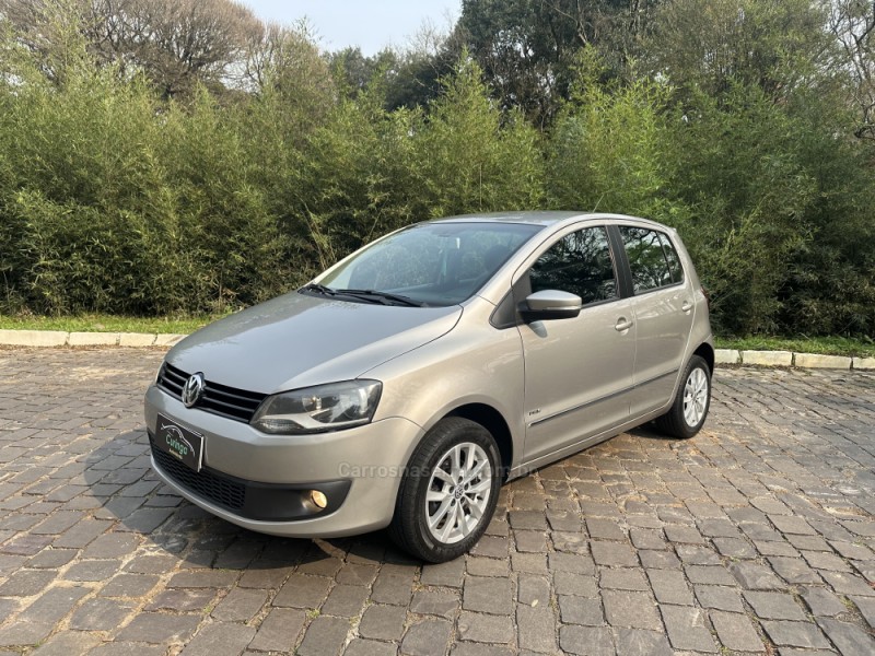 FOX 1.6 MI PRIME 8V FLEX 4P MANUAL - 2013 - NOVA PRATA