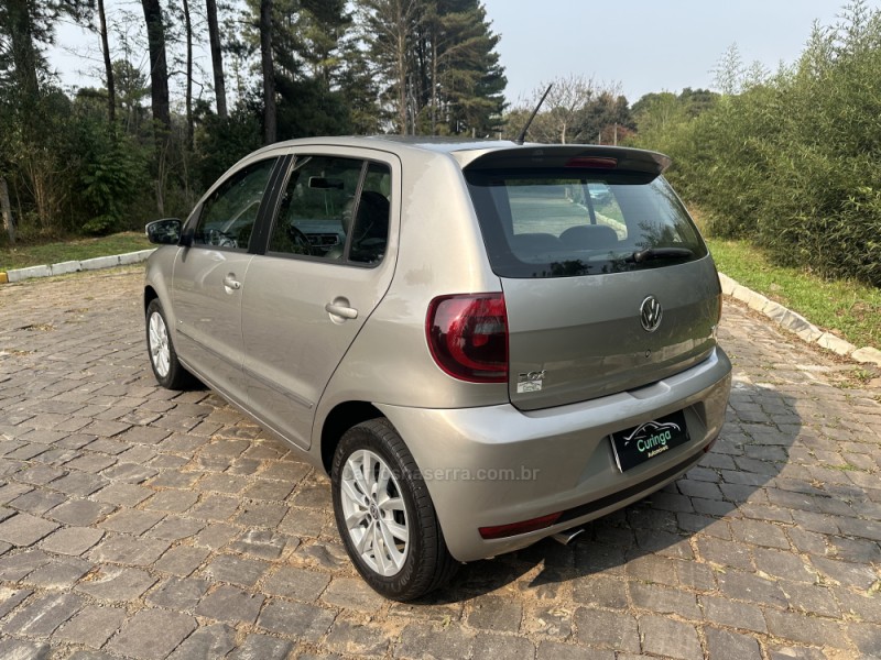 FOX 1.6 MI PRIME 8V FLEX 4P MANUAL - 2013 - NOVA PRATA