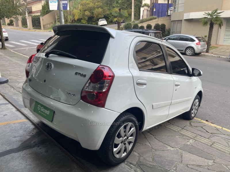 ETIOS 1.3 X 16V FLEX 4P MANUAL - 2016 - BENTO GONçALVES