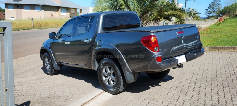 L200 TRITON 3.2 HPE 4X4 CD 16V TURBO INTERCOOLER DIESEL 4P AUTOMÁTICO - 2012 - NOVA PRATA