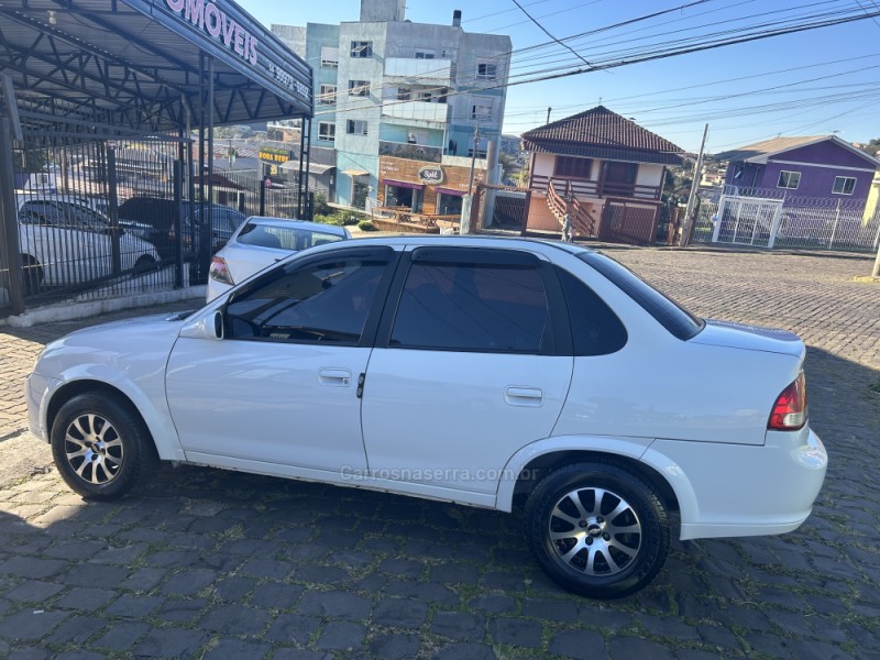 CLASSIC 1.0 MPFI LS 8V FLEX 4P MANUAL - 2014 - CAXIAS DO SUL