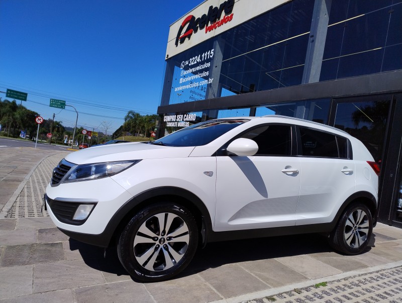 SPORTAGE 2.0 LX 4X2 16V GASOLINA 4P AUTOMÁTICO - 2014 - CAXIAS DO SUL