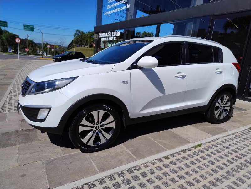 SPORTAGE 2.0 LX 4X2 16V GASOLINA 4P AUTOMÁTICO