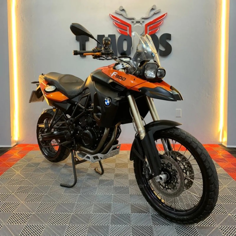 F 800 GS - 2012 - PORTãO