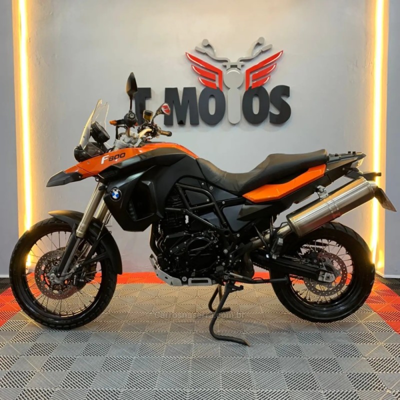 F 800 GS - 2012 - PORTãO