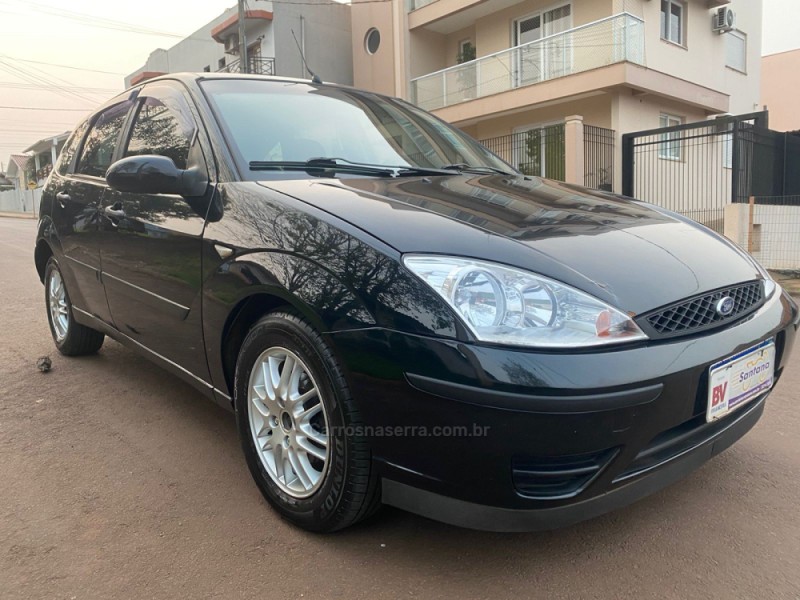 FOCUS 1.6 8V FLEX 4P MANUAL - 2008 - PASSO FUNDO