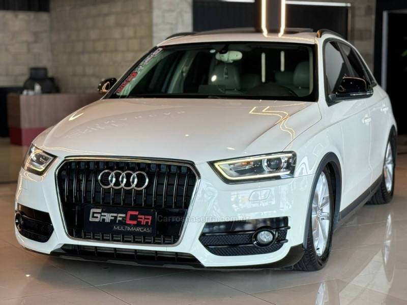 Q3 2.0 TFSI AMBIENTE QUATTRO 4P GASOLINA S TRONIC - 2014 - DOIS IRMãOS