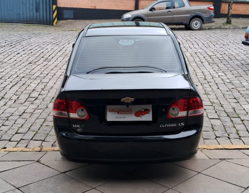 CLASSIC 1.0 MPFI LS 8V FLEX 4P MANUAL - 2014 - FLORES DA CUNHA