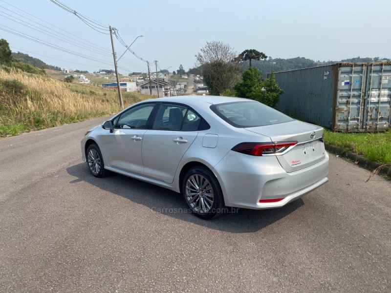 COROLLA 2.0 XEI 16V FLEX 4P AUTOMÁTICO - 2024 - FLORES DA CUNHA