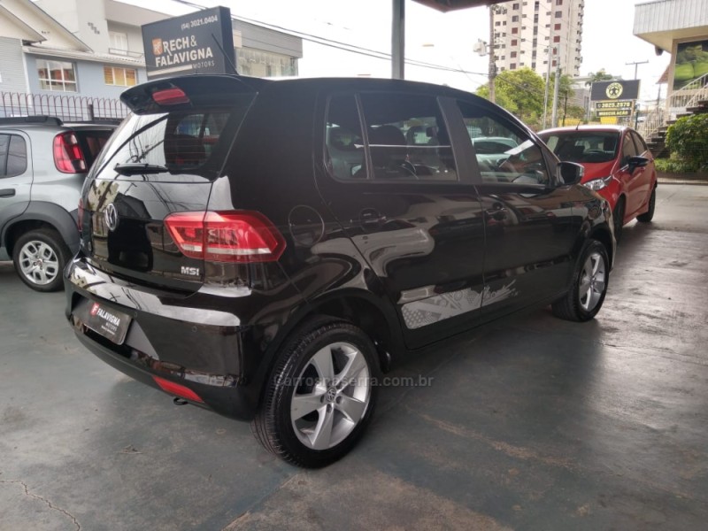 FOX 1.6 MI ROCK IN RIO 8V FLEX 4P MANUAL - 2016 - CAXIAS DO SUL