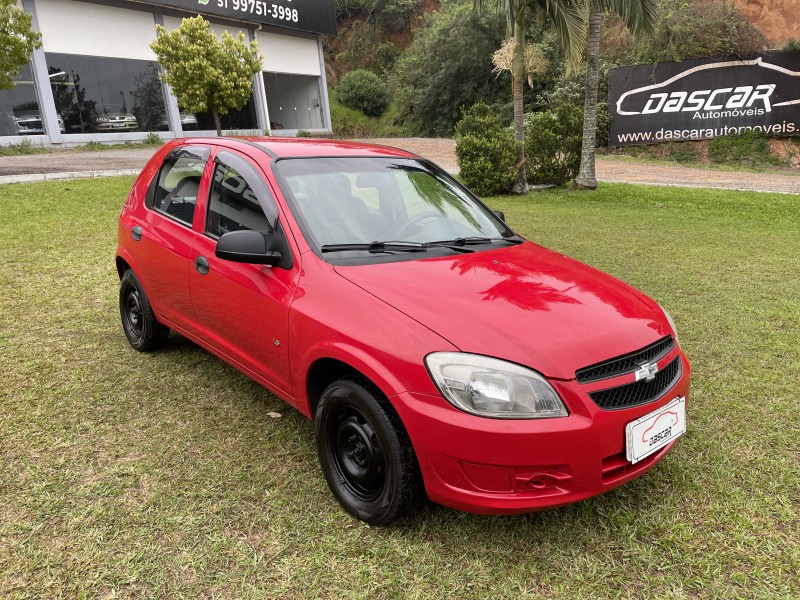 CELTA 1.0 MPFI LS 8V FLEX 4P MANUAL - 2012 - BOM PRINCíPIO