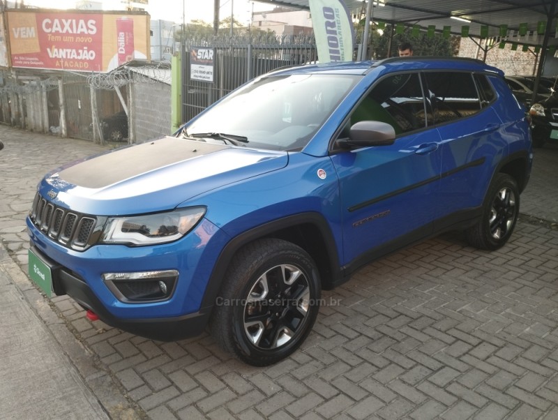 COMPASS 2.0 16V DIESEL TRAILHAWK 4X4 AUTOMÁTICO - 2017 - CAXIAS DO SUL