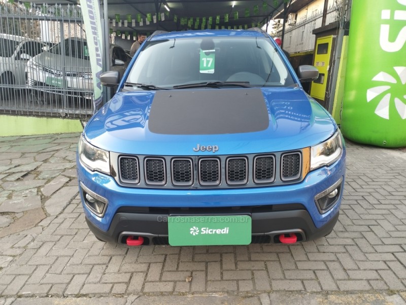 COMPASS 2.0 16V DIESEL TRAILHAWK 4X4 AUTOMÁTICO - 2017 - CAXIAS DO SUL