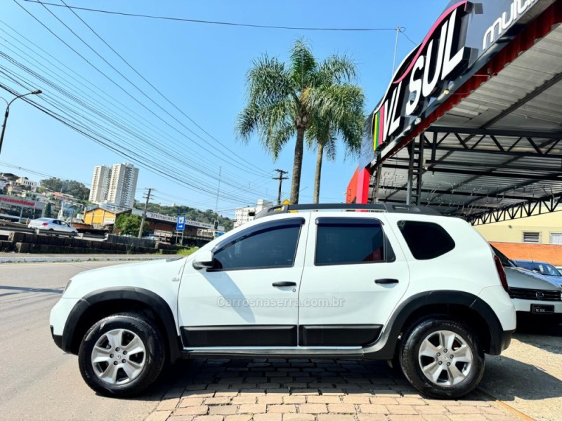 DUSTER 1.6 EXPRESSION 4X2 16V FLEX 4P MANUAL - 2016 - CAXIAS DO SUL